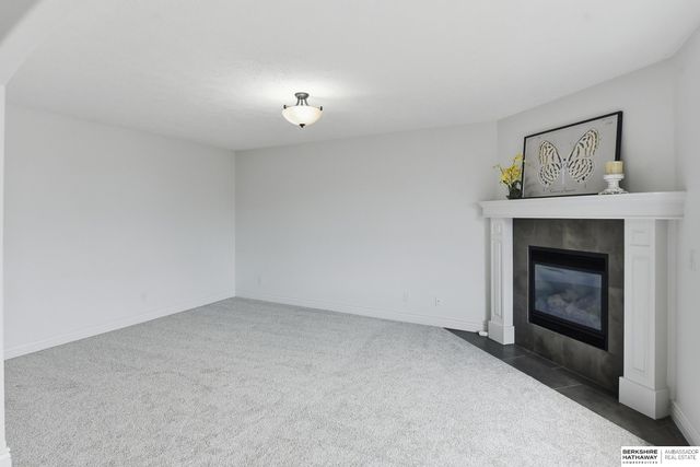 12411 Osprey Lane, Papillion, NE 68046