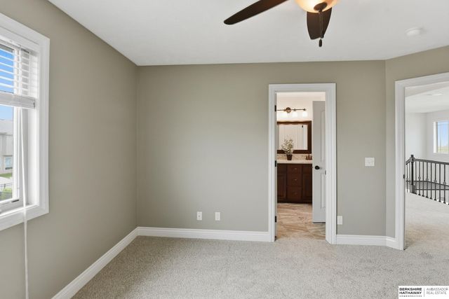 12411 Osprey Lane, Papillion, NE 68046
