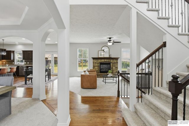 12411 Osprey Lane, Papillion, NE 68046