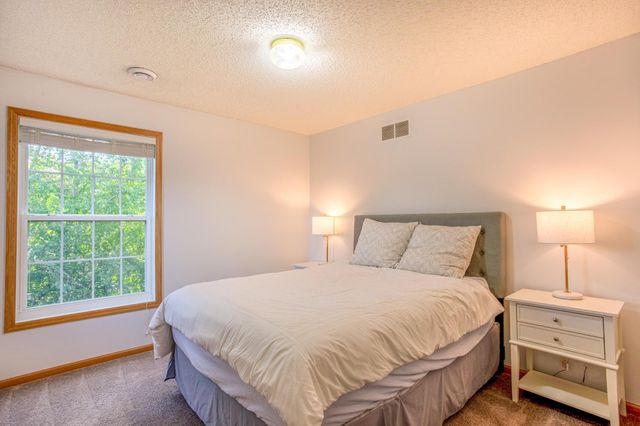 7803 Elm Grove Avenue, New Hope, MN 55428