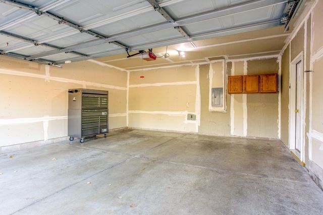 7803 Elm Grove Avenue, New Hope, MN 55428