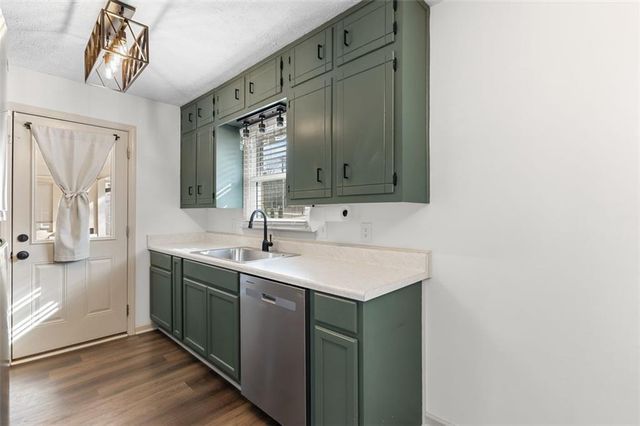 2720 N BOGAN Road, Buford, GA 30519