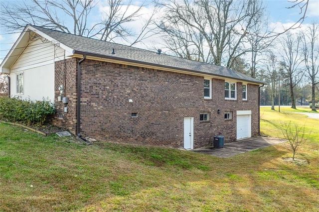 2720 N BOGAN Road, Buford, GA 30519