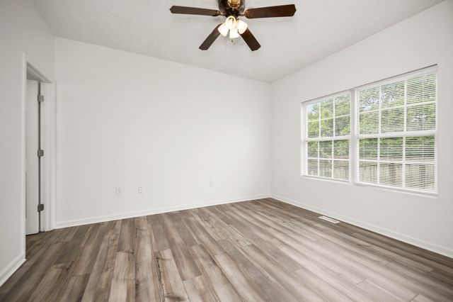 216 Tanbark Drive, Georgetown, KY 40324