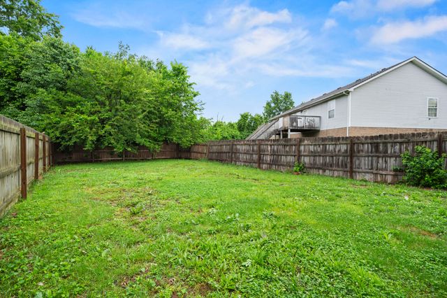 216 Tanbark Drive, Georgetown, KY 40324