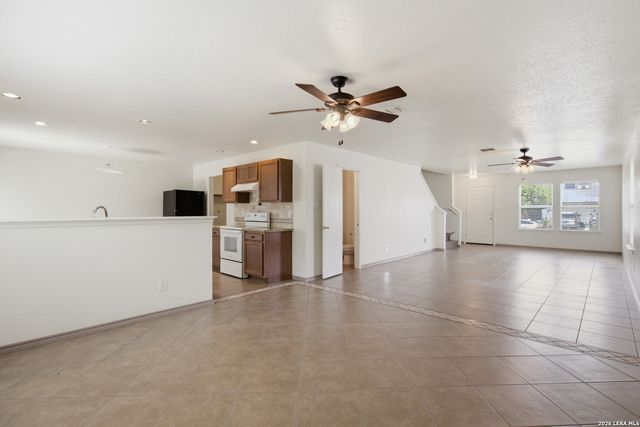 5414 Harefield Dr, San Antonio, TX 78228