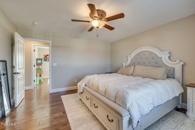 609 South Watauga Avenue, Elizabethton, TN 37643