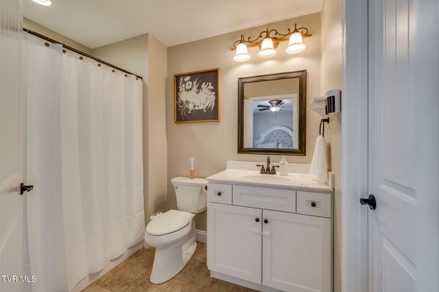 609 South Watauga Avenue, Elizabethton, TN 37643