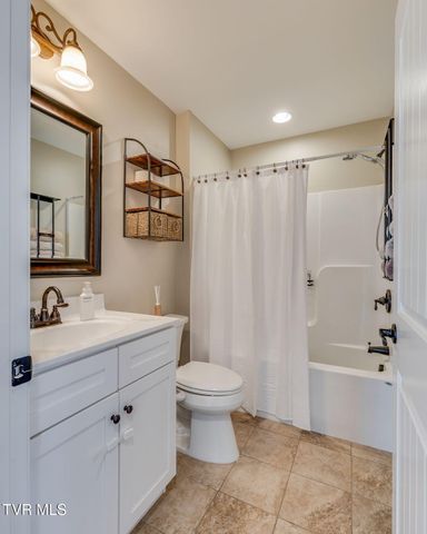 609 South Watauga Avenue, Elizabethton, TN 37643