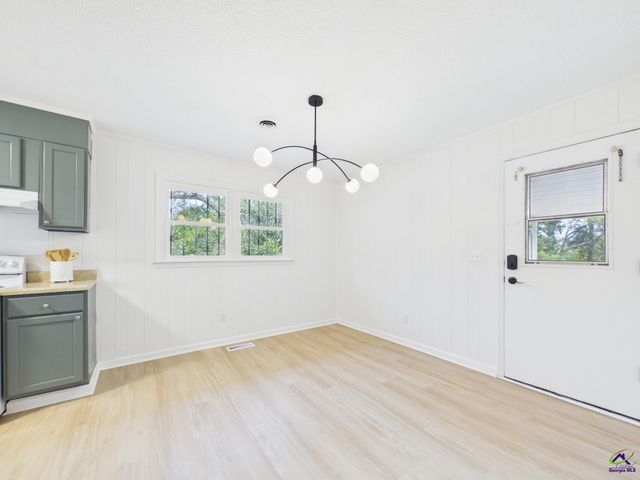 914 Bess Street, Perry, GA 31069
