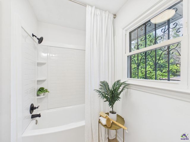 914 Bess Street, Perry, GA 31069