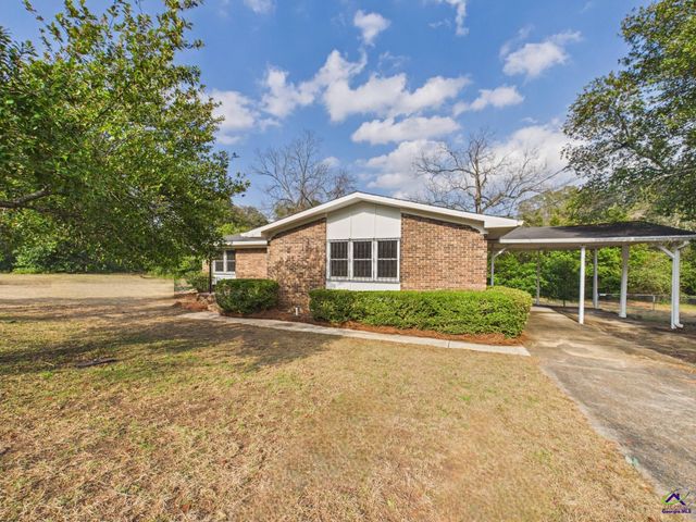 914 Bess Street, Perry, GA 31069