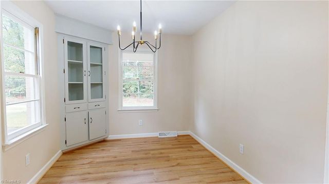 1299 N Franklin Road, Mount Airy, NC 27030