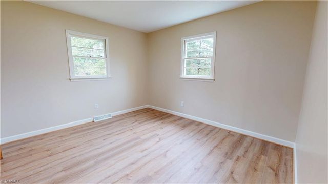 1299 N Franklin Road, Mount Airy, NC 27030