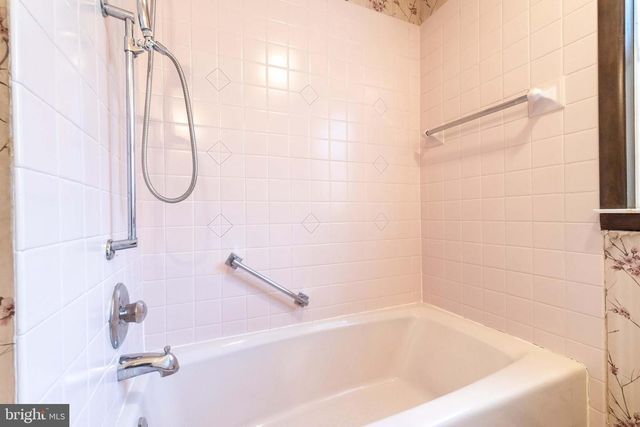 3881 ELDER RD, Harrisburg, PA 17111