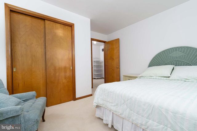 3881 ELDER RD, Harrisburg, PA 17111