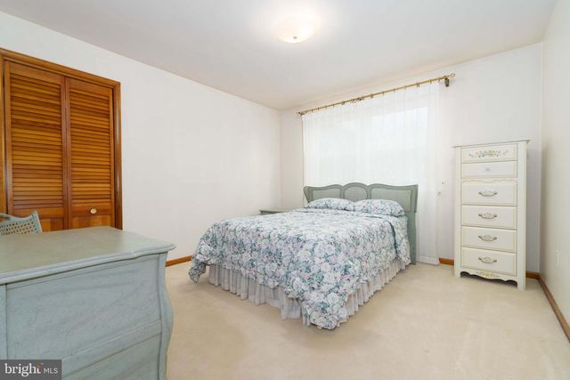 3881 ELDER RD, Harrisburg, PA 17111