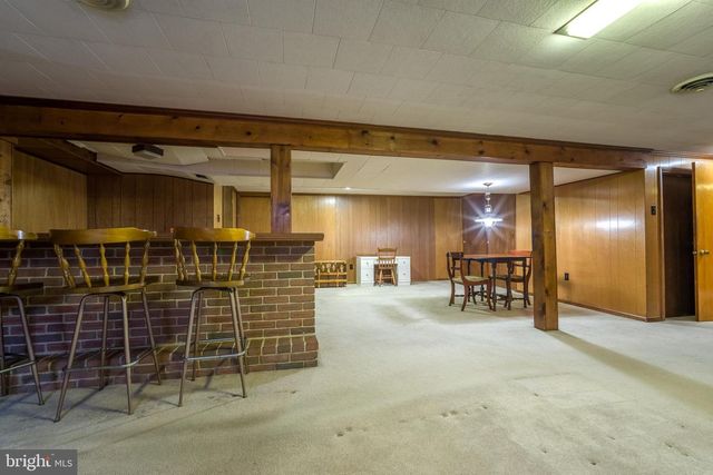 3881 ELDER RD, Harrisburg, PA 17111