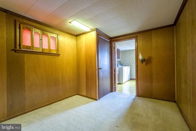 3881 ELDER RD, Harrisburg, PA 17111