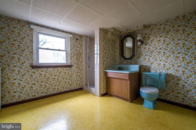 3881 ELDER RD, Harrisburg, PA 17111