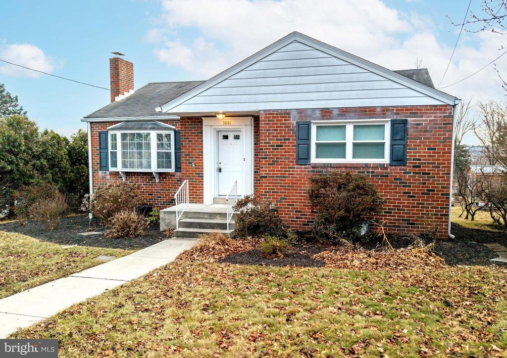 3881 ELDER RD, Harrisburg, PA 17111