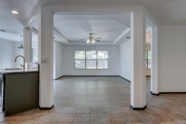 8234 GRISSOM CIRCLE, San Antonio, TX 78251