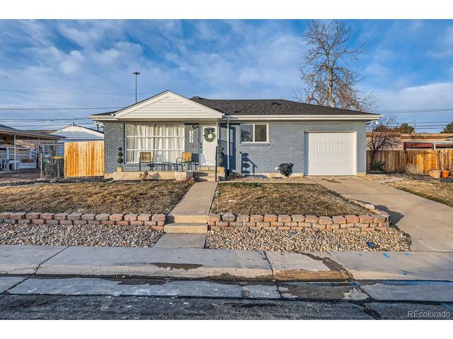 1301 Worley Dr, Denver, CO 80221