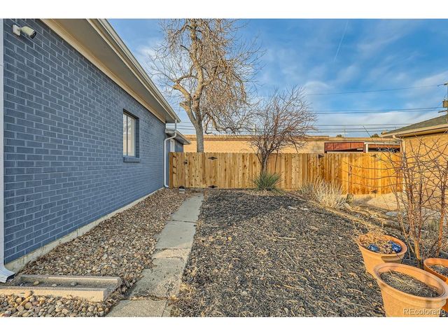 1301 Worley Dr, Denver, CO 80221
