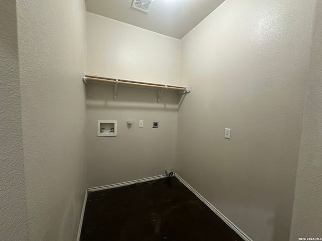 5731 GOLF HTS, San Antonio, TX 78244