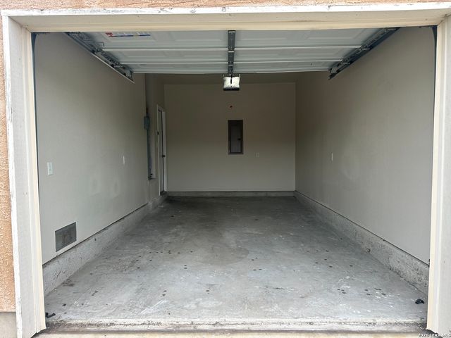 5731 GOLF HTS, San Antonio, TX 78244