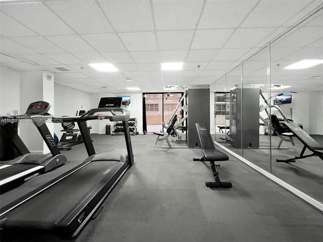 6061 Collins Ave 7A, Miami Beach, FL 33140