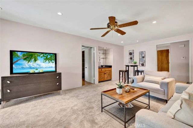 9472 Henderson Way, Villa Park, CA 92861