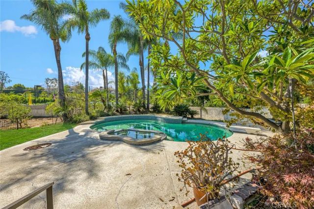 9472 Henderson Way, Villa Park, CA 92861