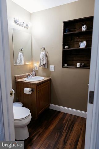 80 SANDPIPER DR, Basye, VA 22810