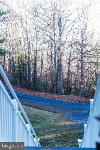 80 SANDPIPER DR, Basye, VA 22810