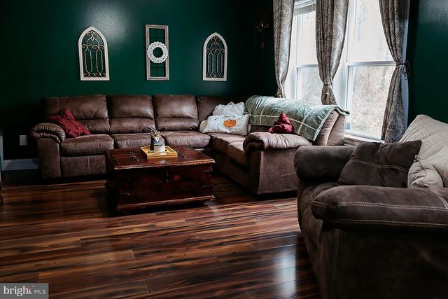 80 SANDPIPER DR, Basye, VA 22810