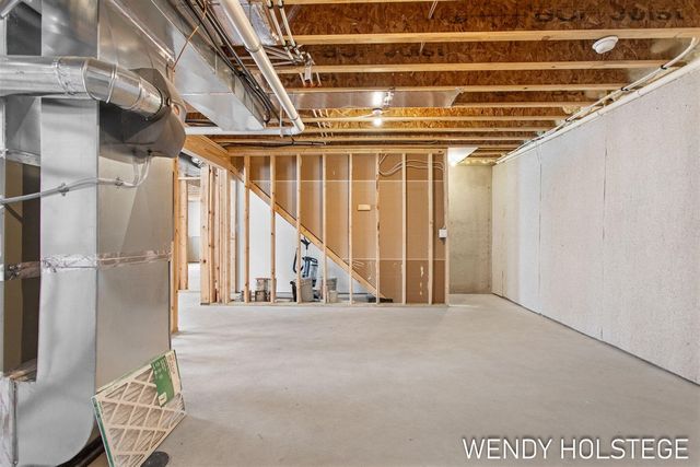 12713 Ridgedale Drive, Allendale, MI 49401