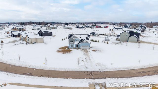 12713 Ridgedale Drive, Allendale, MI 49401