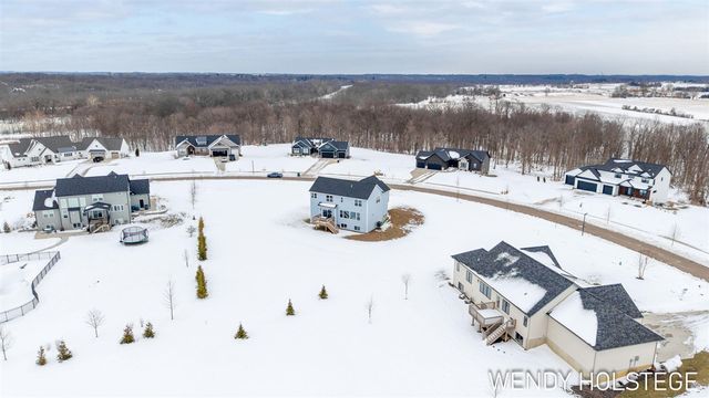 12713 Ridgedale Drive, Allendale, MI 49401