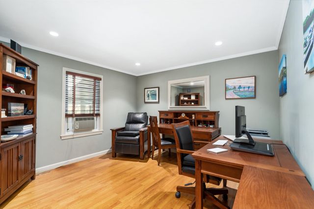 84 Barderry Lane, Nottingham, NH 03290