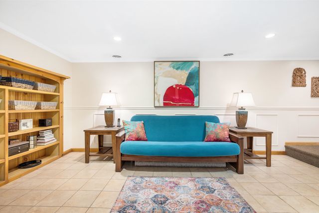 84 Barderry Lane, Nottingham, NH 03290