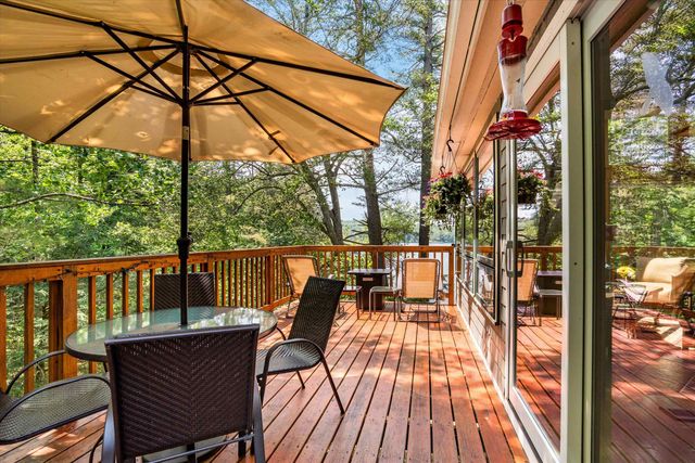 84 Barderry Lane, Nottingham, NH 03290