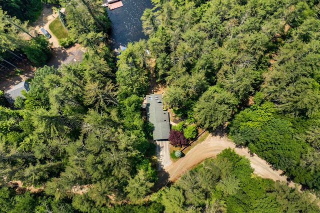 84 Barderry Lane, Nottingham, NH 03290