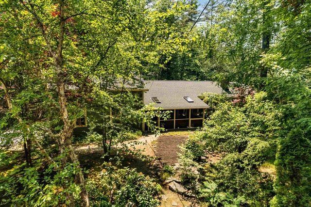 84 Barderry Lane, Nottingham, NH 03290