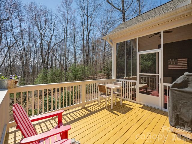 383 Monarch Road, Hendersonville, NC 28739