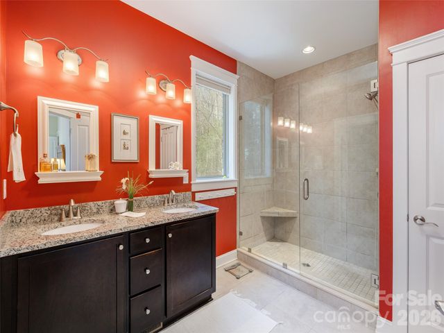 383 Monarch Road, Hendersonville, NC 28739