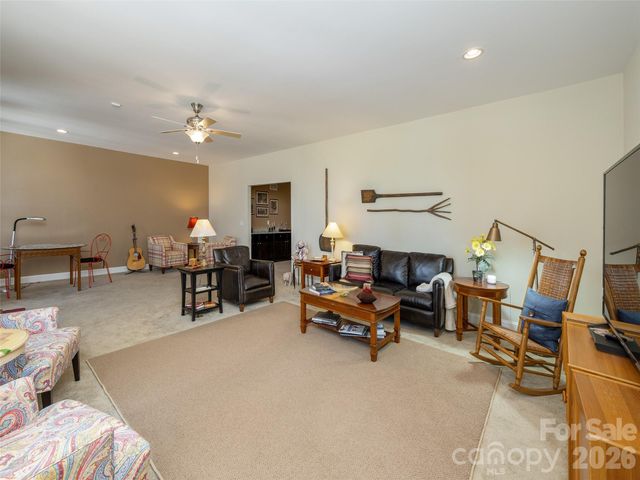 383 Monarch Road, Hendersonville, NC 28739