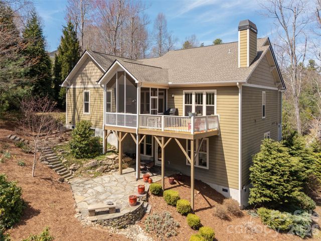383 Monarch Road, Hendersonville, NC 28739