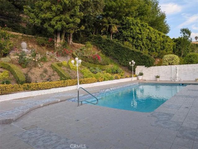 17976 Medley, Encino, CA 91316