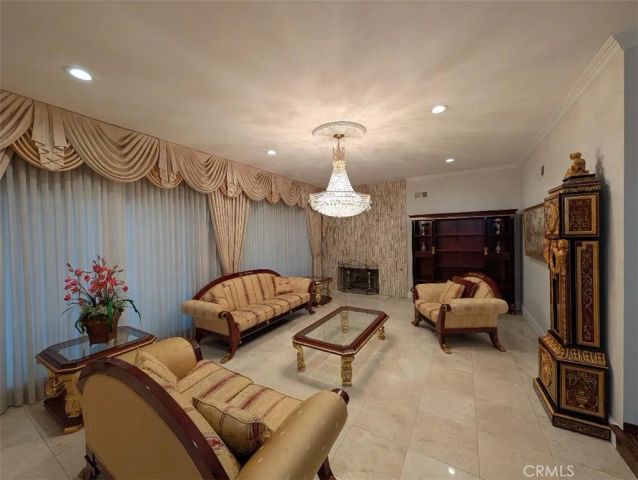 17976 Medley, Encino, CA 91316